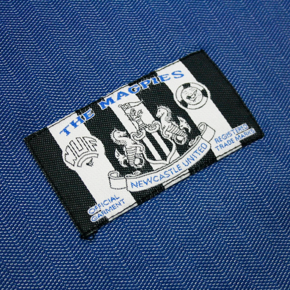 Newcastle United 96/97 • Camiseta Visitante • L - Imagen 5