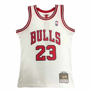 Camiseta Chicago Bulls Mitchell & Ness – Michael Jordan #23 Blanca Retro